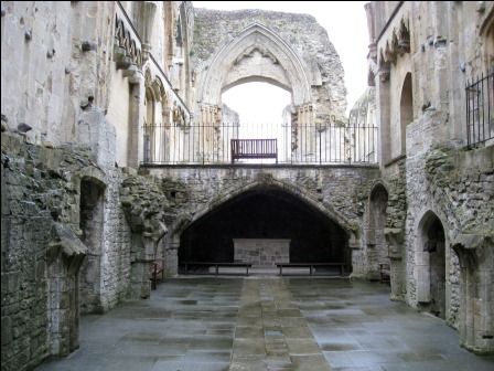 Inside-the-Lady-Chapel