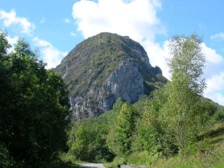 The-Montsegur-from-the-east The-Montsegur-from-the-east